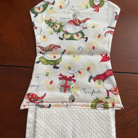 Christmas Gnome kitchen towel
Hand made - Picture 5 of 5